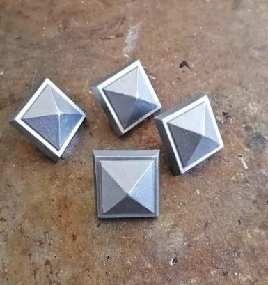 95DD Chrome 50mm Pyramid Cap